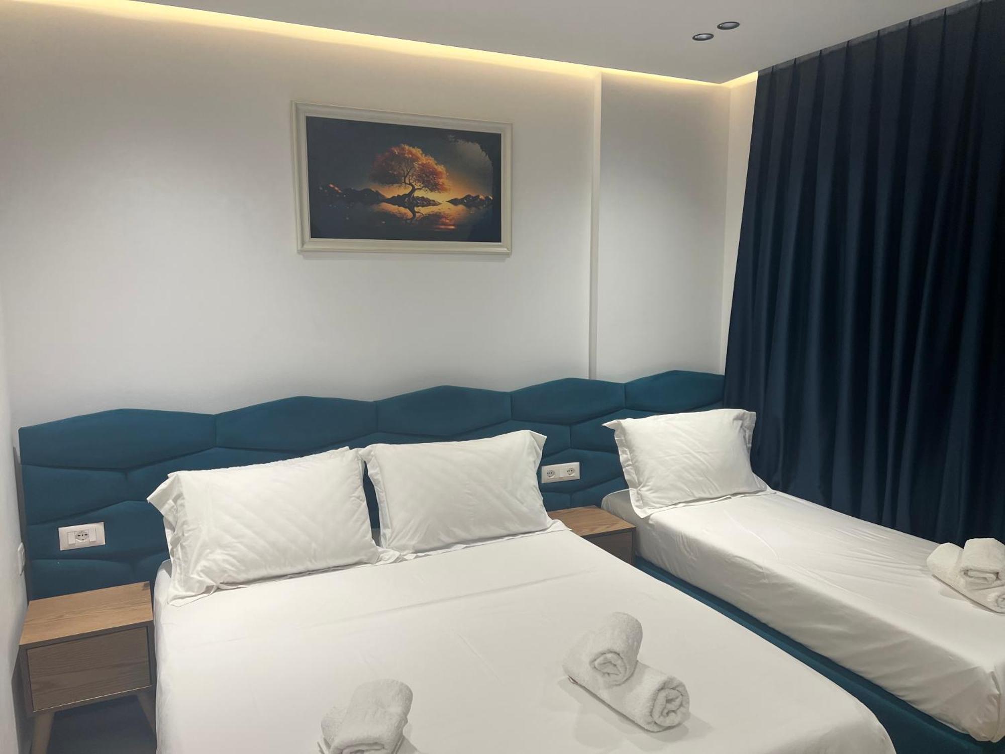 Agimi Hotel Ксамил Екстериор снимка